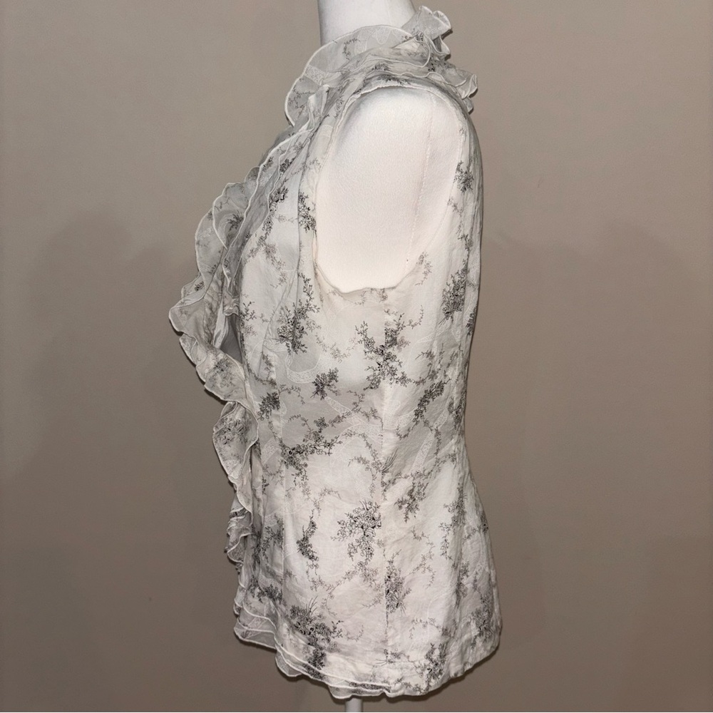 Finley Ruffle sleeveless Blouse Size L - Picture 3 of 6